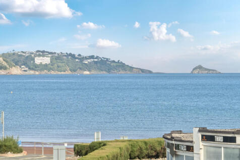 1360897-3-68dc1e8...