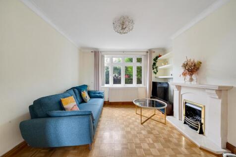 Kynaston Road, Bromley photo 3