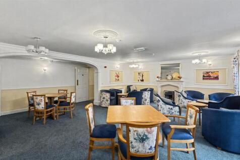 Communal Lounge
