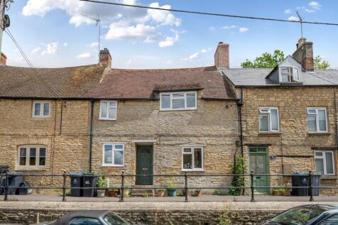 Chipping Norton, OX7 - property photo