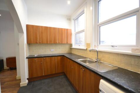 Lewisham Way,  New Cross, SE14 photo 5