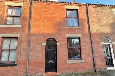 Leigh, WN7 - property photo