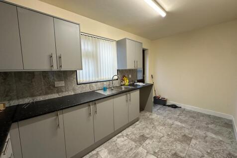 Hardy Road, Wednesbury, WS10 photo 3