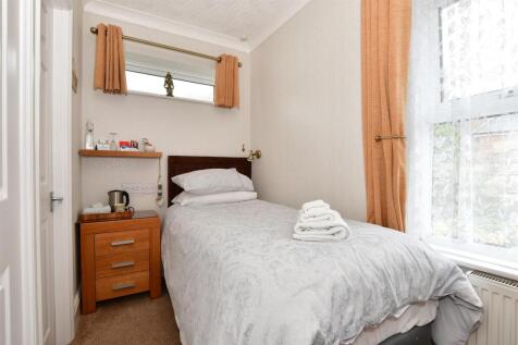 901fvyn8 - room 3 for grange bank house, 3 grange 