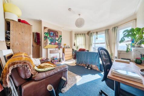 Living room.jpg