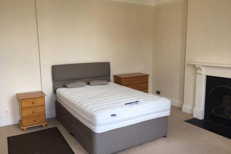 Hughenden Road FFF – Ref: 820 photo 5