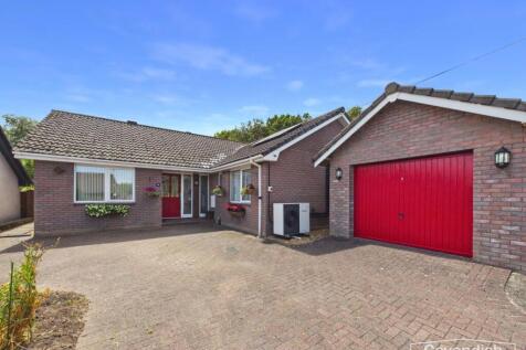 CAM03512G0-PR0194-STILL004.jpg