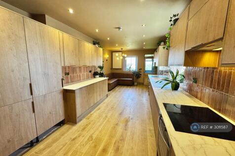 Communal Kitchen