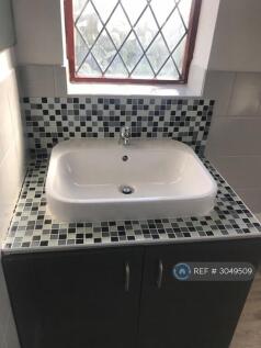Houghton Road, St Ives, PE27 photo 4