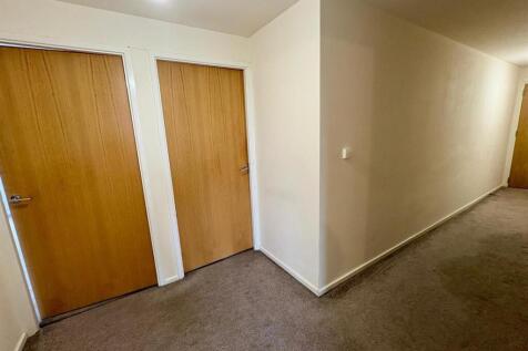 Wave Close, Off Charles Street, Walsall photo 3