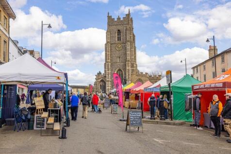 One of the best town centre farmers markets in Suffolk
