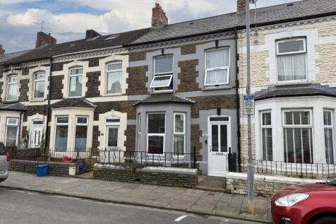 Call 02920 454555 to secure your viewing_12