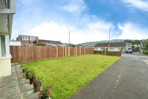 Hazel Grove, Park Avenue photo 5