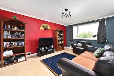 Cranbourne Court