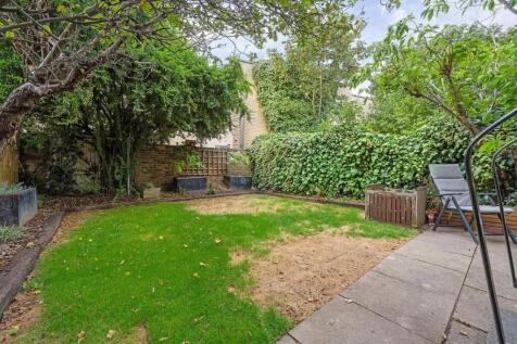 Garden (2).JPG
