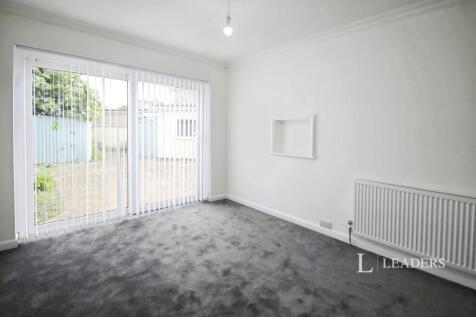 Netherwood Gardens, Cheltenham, GL51 photo 5