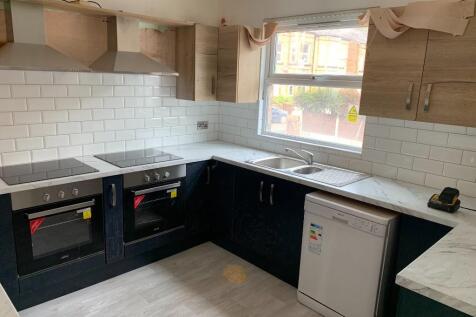 BURLINGTON ROAD, Manchester, M20 photo 3