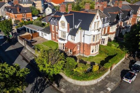 7 Victoria Square, Penarth-SWPP-HR-09.jpg