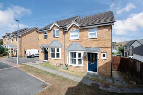 Hornbeam Close