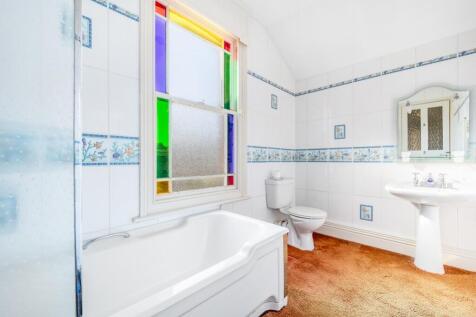 87 East Gate (Sleaford)-91