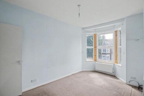 First Floor Flat, 44 Leybourne Road, Leytonstone, London, E11 3BT