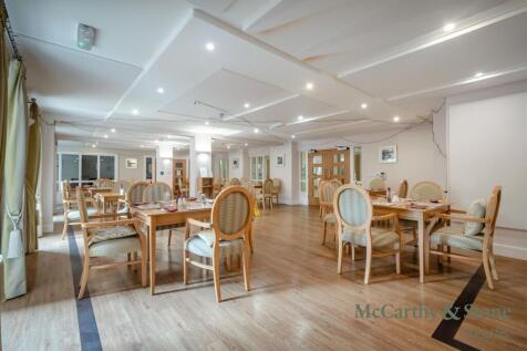 8701326-interior17.jpg