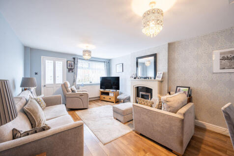 Pauline Walk, Fazakerley photo 2