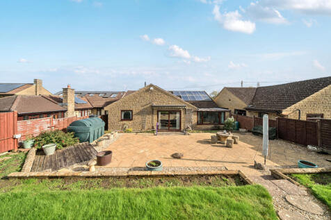 1371782-4-68ff66a...