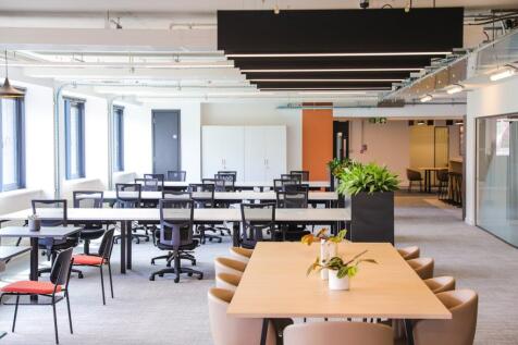 Cabin 42 One Valpy Reading 7th June 202393.JPG