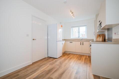 Langley Close, Bishops Auckland, DL14 photo 3