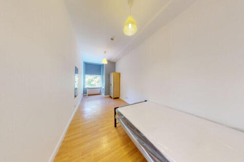 Cardigan Road, Hyde Park, Leeds photo 5
