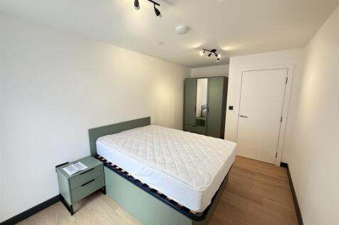 apt 10 (10).JPG