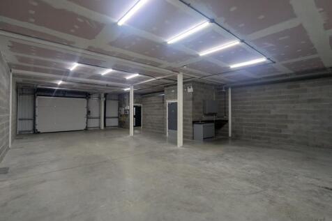 Distribution Warehouse to rent Image 3