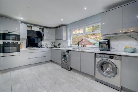 23 Knaresborough Drive-15.jpg