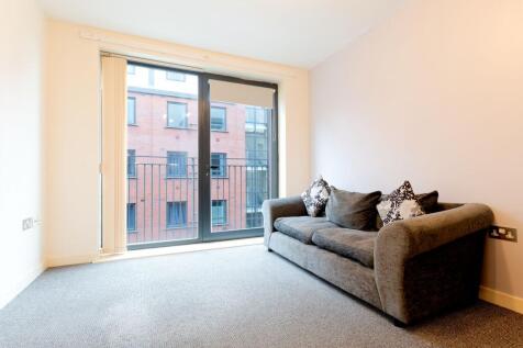 LOUNGE, KITCHEN AND DINER