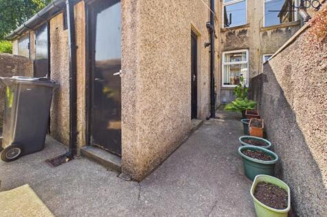 L Shaped Yard