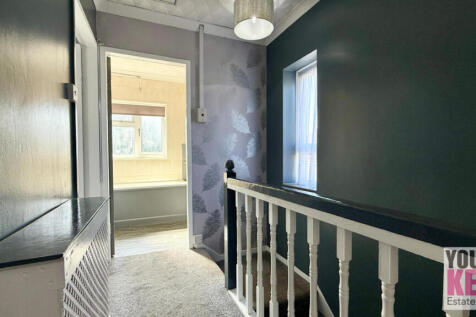 Hythe Estate Agents - Your Key Move. Free property