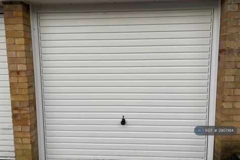 Garage b