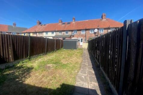 Rear Garden 2.jpg