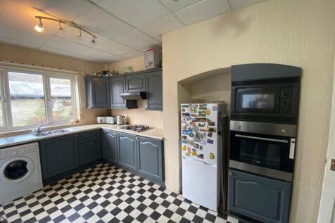 Hawthorn Avenue, Timperley, WA15 6TR photo 4