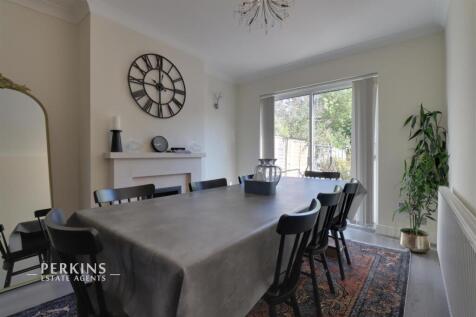 Dining Room.jpg