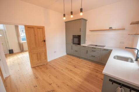 4 Walton Street, Cowling BD22 0AZ photo 5