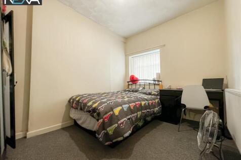 Stow Hill, Treforest, Pontypridd photo 3