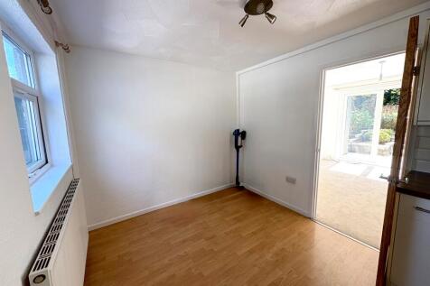St Peters Road, Manadon, Plymouth, PL5 photo 5