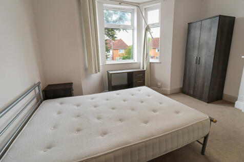 151 Tachbrook Road, Leamington Spa photo 4
