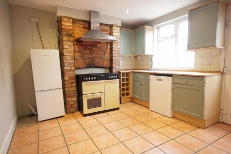 Prospect Place, Newbury, RG14 photo 3