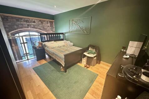 Bramleys Estate Agents - Independent Chapel - Heck