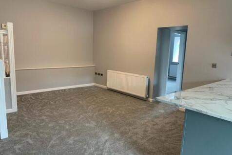 Main Street, BD15 photo 3