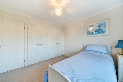 1382742-20-691e00...