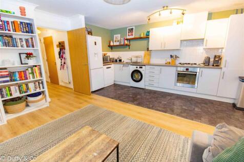 Open Plan Lounge/Diner